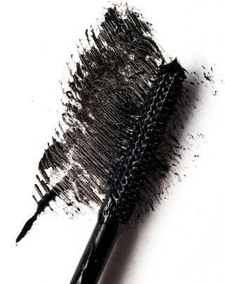 Affect Professional Cosmetics' Exciting Lashes förtjockande mascara med silikonborste - 2