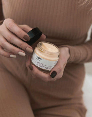 Djupt återfuktande dagkräm Ha ett fint ansikte Veoli Botanica - 2