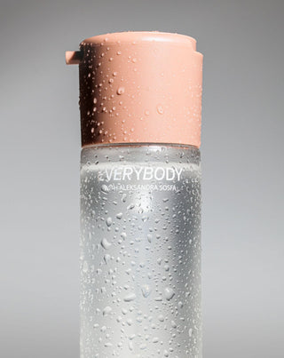 Fixerande och uppfriskande make-up mist Everybody London - 2
