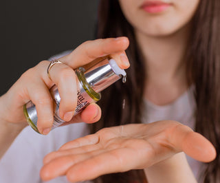 Utjämnande hårelixir med hyaluronsyra och vegansk silke Auna - 2