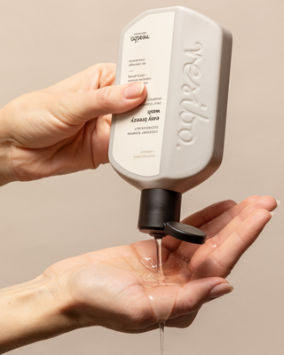 Dagligt rengörande schampo med squalane Easy Breezy Wash Resibo - 2