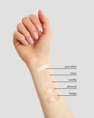 Nutridome Upplysande fuktgivande foundation med hyaluronsyra för olivhud - 3