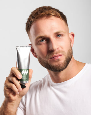 Aftershave-balsam med panthenol och omedelbar irritationslindrande effekt Monolite - 4