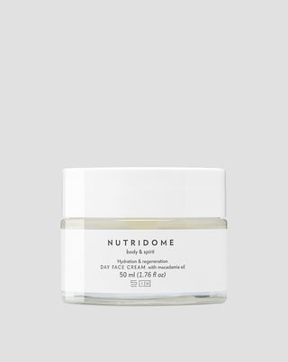Nawilżający krem do twarzy na dzień przeciwzmarszczkowy z olejem makadamia Nutridome - 1