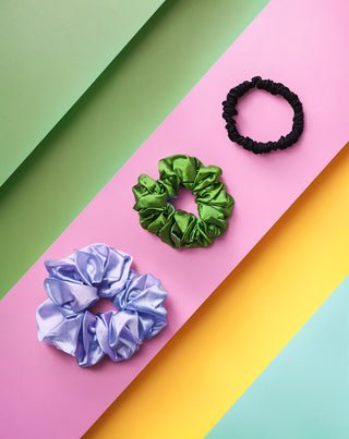 Set med hårelastik av 100% naturligt silke - lila, grön, svart Twisty 3 st. - 3