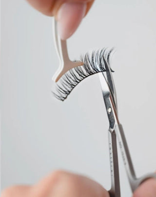 Lösögonfransar på en 2D-remsa för upprepad användning, naturlig effekt Extraordinär docka Bamm!Lashes