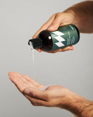 Monolit hårschampo för män med panthenol och kamomillextrakt - 3